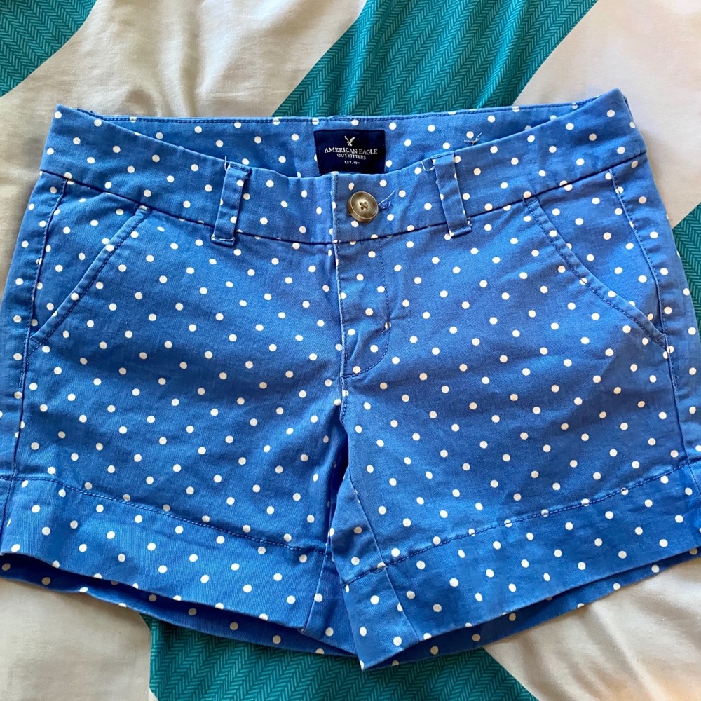 American Eagle dotted Midi Stretch shorts